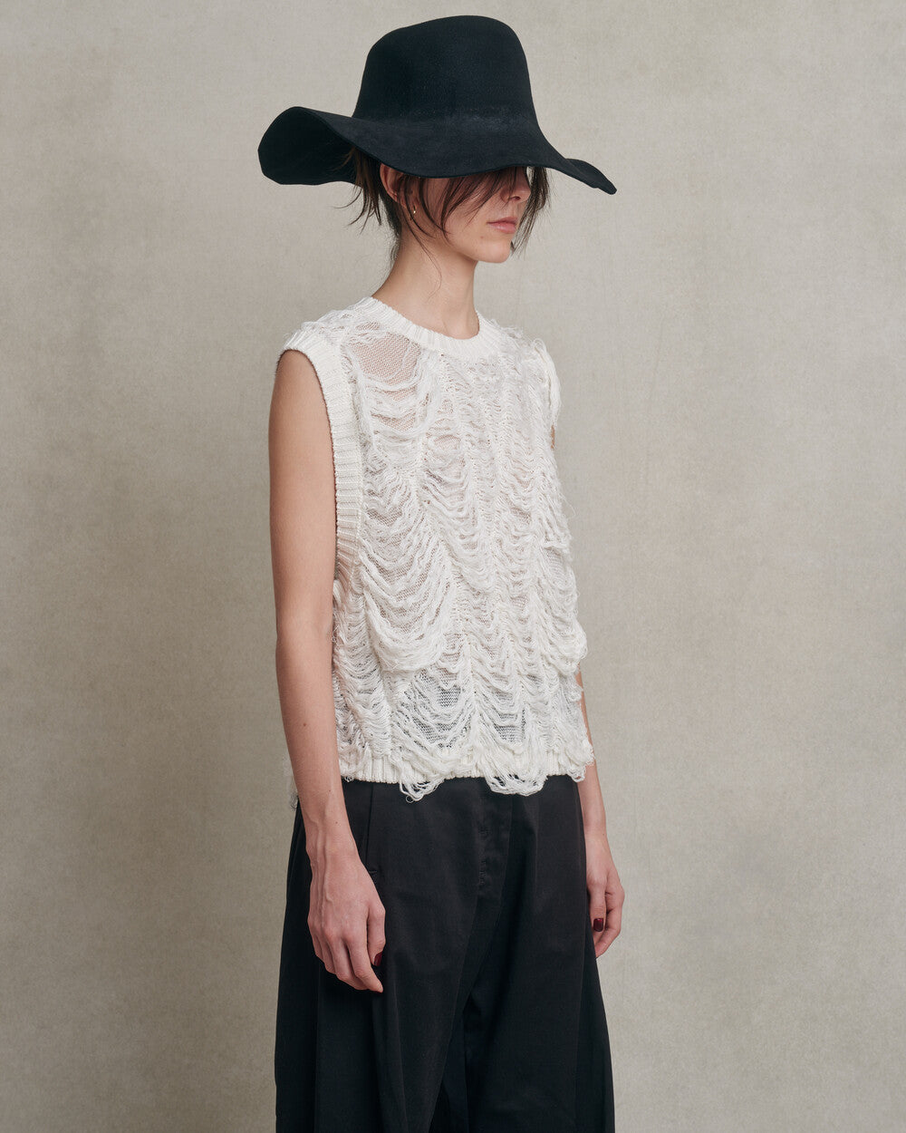 Isabel benenato - Sleeveless textured top